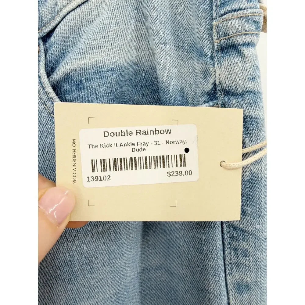 MOTHER Jeans Kick It Ankle Fray Light Blue Wash Straight Leg Ankle Denim NWT 31 - Picture 8 of 13
